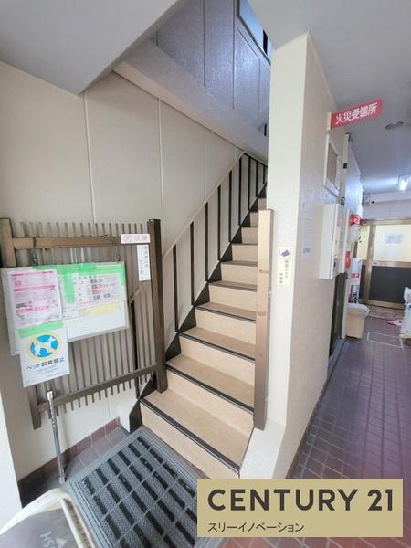 建物エントランス