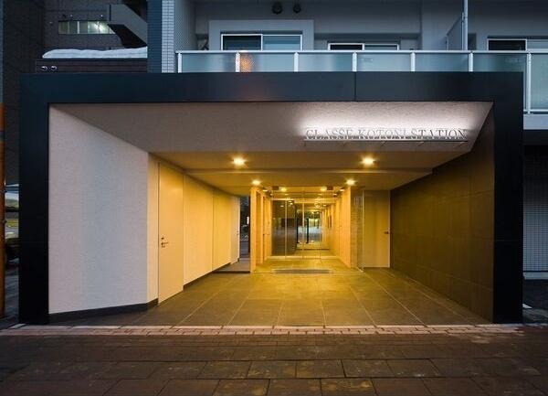 建物エントランス